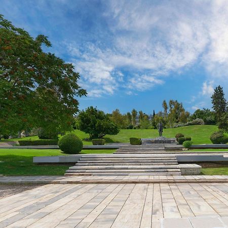 Beautiful Apartment In Kolonaki Atene Esterno foto